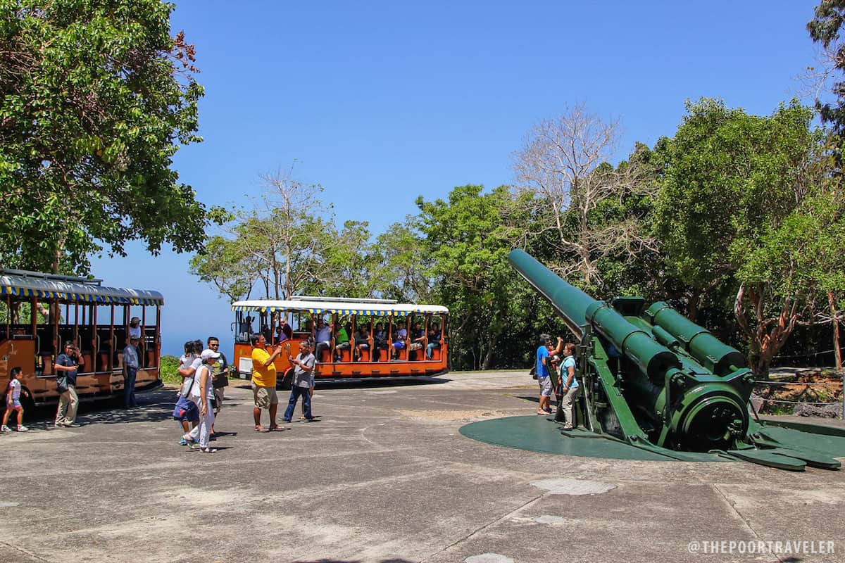 岛上最大的大炮在炮台赫恩